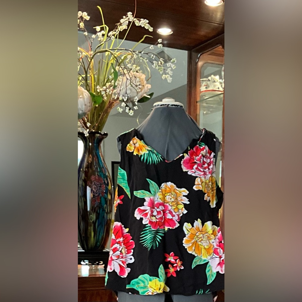 Floral Sleeveless Black Tank Top with Pink & Yellow Blooms.  Reduction list 2026